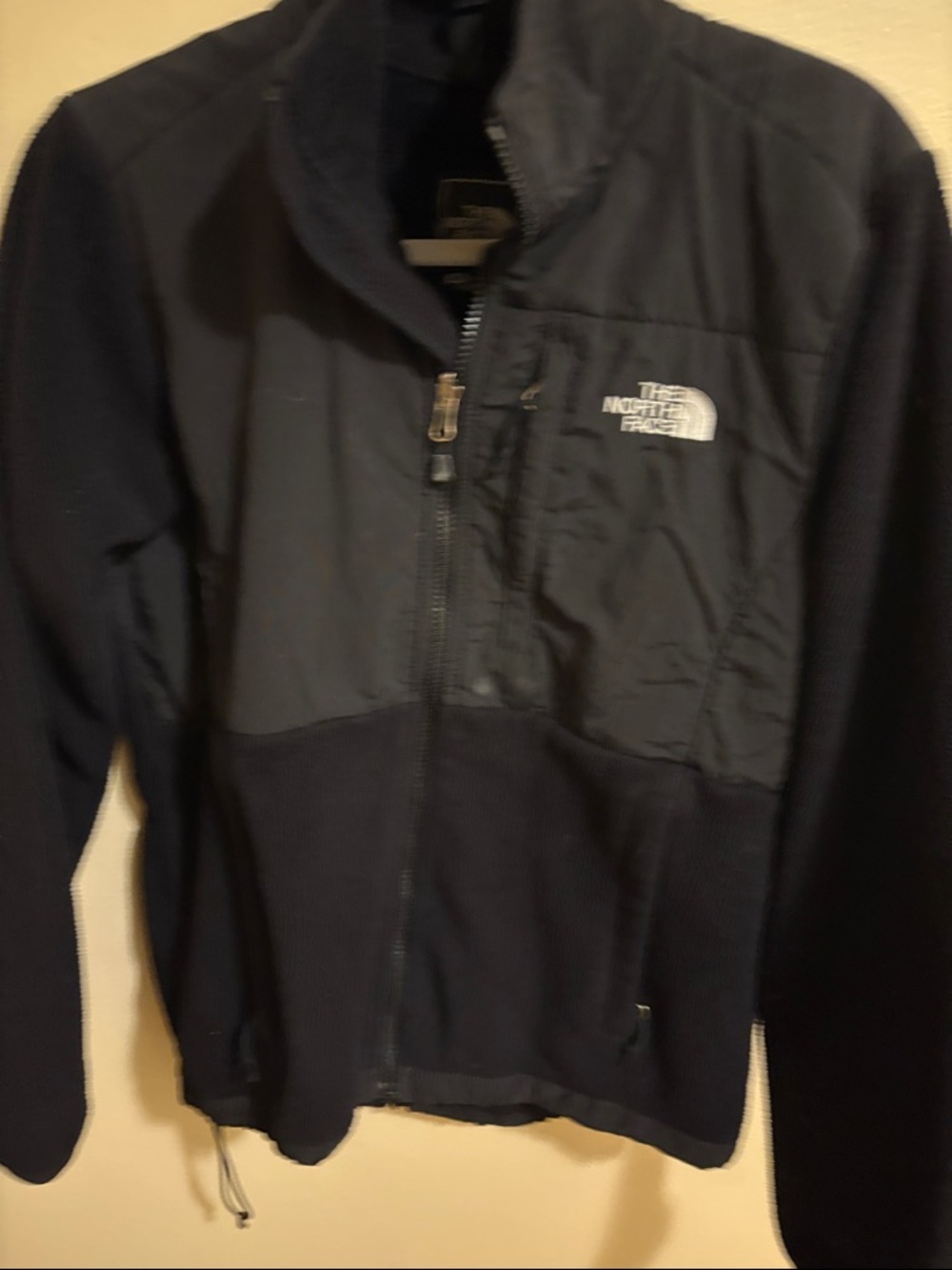 The North Face Black Full-Zip Fleece Jacket with Chest Logo Denali